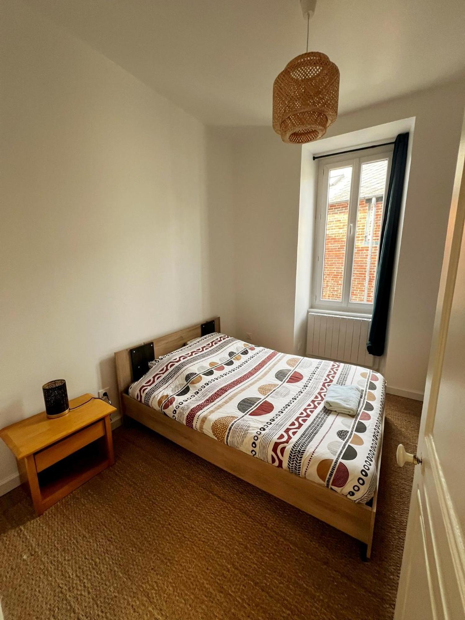 Appartement T2 Avec Terrasse Proche Cathedrale Бурж Экстерьер фото